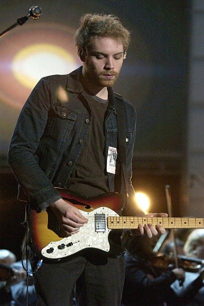 Jonny Buckland - Coldplay Coldplay Songs, Jonny Buckland, New York Photos, Guitar Hero, Band Posters, Coldplay, Cool Bands, Guitarist, Getty Images