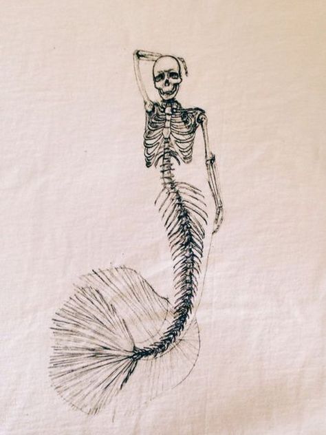 http://weheartit.com/entry/226736315 Edinburgh Tattoo, Tattoo Sydney, Tattoo Painting, Mermaid Skeleton, Kunst Tattoos, Tattoo Zeichnungen, Geometric Tattoos, Tattoos Geometric, Mermaid Drawings