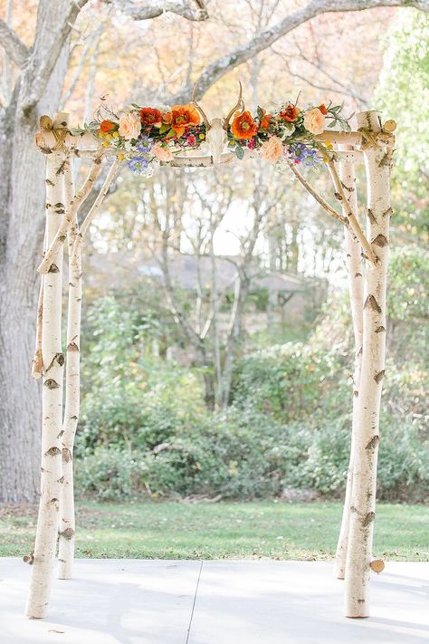 Rustic Arch Decoration Wedding, Birch Wedding Arch Diy, Aspen Arch Wedding, Birch Wood Wedding Arch, Aspen Wedding Arch, Birch Wood Arch Wedding Arbors, Birch Tree Arbor, Wooden Archway Wedding, Birch Wood Arch