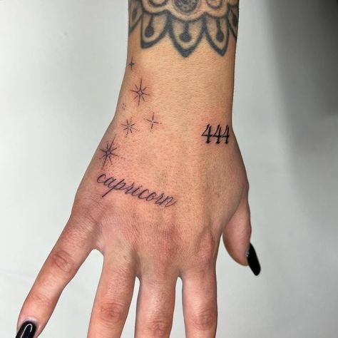 Angel Hand Tattoo, Capricorn Tattoos, Tattoo Pretty, 444 Tattoo, Tattoo Placements, Capricorn Tattoo, Tattoos Unique, Hand Tattoos For Women, Cute Tattoos For Women