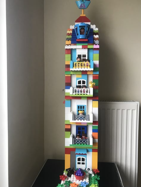 Lego Duplo Building Ideas, Duplo Building Ideas, Duplo Lego Ideas, Lego Duplo Ideas, Toy Room Storage, Duplo Ideas, Lego Basic, Easy Lego Creations, Lego Universe