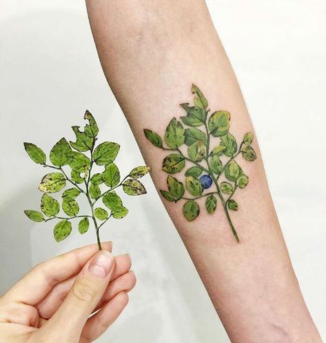 Gifted Tattoo, Blatt Tattoos, Botanisches Tattoo, Leaf Tattoo, Kunst Tattoos, Floral Tattoos, Plant Tattoo, Geniale Tattoos, Botanical Tattoo