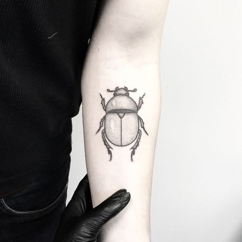 Hand Poke Scarab Tattoo by Pokeeeeeeeoh Insect Tattoo Ideas, Beetles Tattoo, Scarab Beetle Tattoo, Hand Poke Tattoo, Scarab Tattoo, Ant Tattoo, Beetle Tattoo, Tattoo Minimal, Bug Tattoo