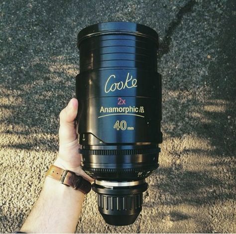 Anamorphic Lens, Vintage Cinema, Best Cameras, Gear 4, Canon Camera, Camera Lenses, Binoculars, Filmmaking, Cameras