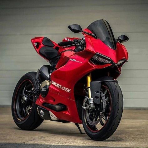 Motorcycles & More on Twitter: "Ducati Panigale 1199… " Ducati Panigale, Ducati, Garage, Red