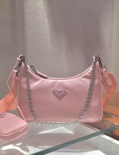 Pink Prada Bag, Pink Prada, Mode Rose, Trendy Purses, Luxury Bags Collection, Aesthetic Bags, Handbag Essentials, Girly Bags, Fancy Bags