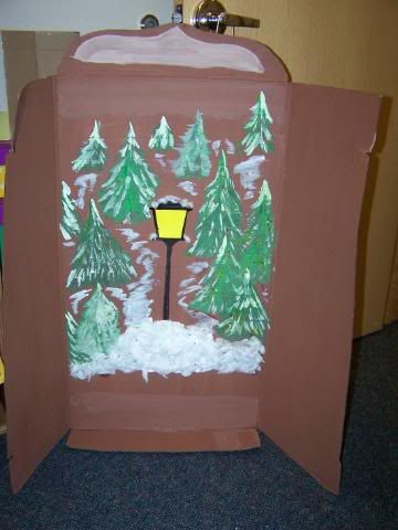 Narnia School Project, Narnia Craft Ideas, Narnia Crafts For Kids, Narnia Crafts, Narnia Christmas, Narnia Party, Fandom Crafts, Skippyjon Jones, Narnia Wardrobe