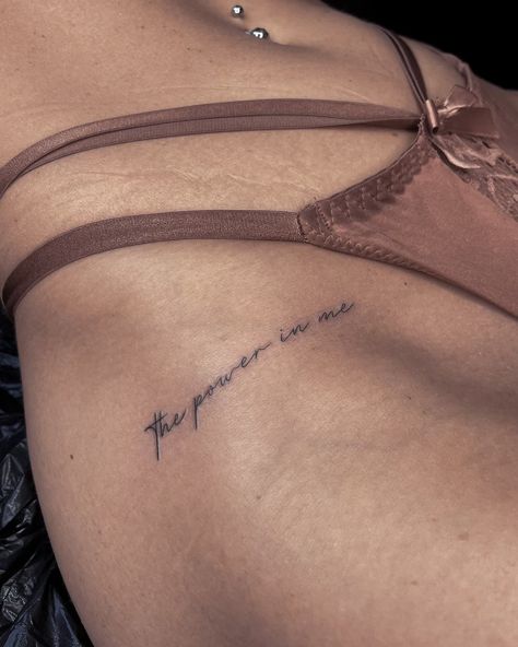 Love the placement sm 😙🤌🏼 . . . . . #tattoo #tattooed #tattoolife #inked #tattooideas #girlswithtattoos Posterior Arm Tattoo, Hip Text Tattoo, Quote Placement Tattoo, Sm Tattoo, Word Tattoo Placement, Script Tattoo Placement, Thigh Script Tattoo, Word Tattoo Placements, Tattoo Sentences