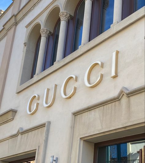 aesthetic gucci store logo Gucci Logo Aesthetic, Vintage Gucci Aesthetic, Aesthetic Gucci, Logo Aesthetic, Gucci Store, Store Logo, Aesthetic Ig, Gucci Logo, Brown Aesthetic