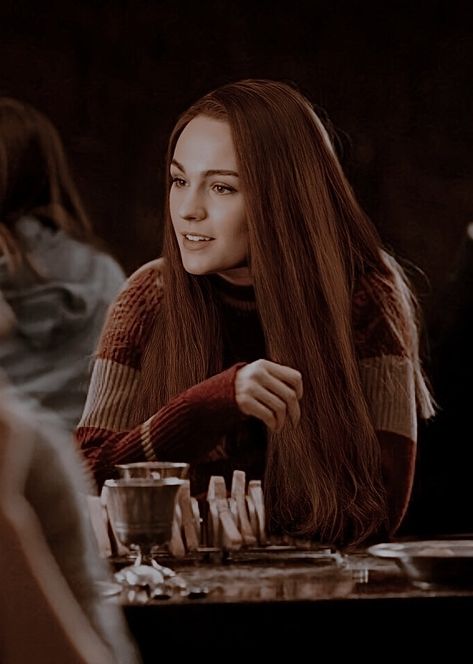 fancast; sophie skelton Marauders Cast, Sophie Skelton, Lily Evans Potter, Hp Book, Lily Potter, All The Young Dudes, Lily Evans, Lily James, Harry Potter Marauders