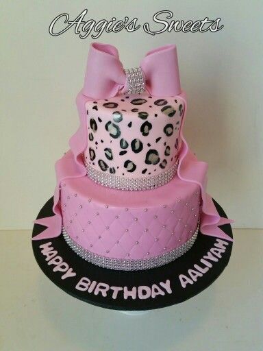 Pink, bling, & cheetah print cake Pink Cheetah Print Birthday Party Ideas, Pink Leopard Birthday Cake, Pink Cheetah Print Cake, Pink Leopard Print Cake, Wine Glass Cake, Cheetah Print Cakes, Cheetah Birthday Party, Cheetah Cakes, Cheetah Birthday