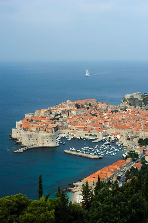 Sea Side Town Aesthetic, Coastal City Aesthetic, Seaside Town Aesthetic, Coastal Town Aesthetic, Town From Above, Sea Side Town, Kingdom By The Sea, Town By The Sea, Sea Town