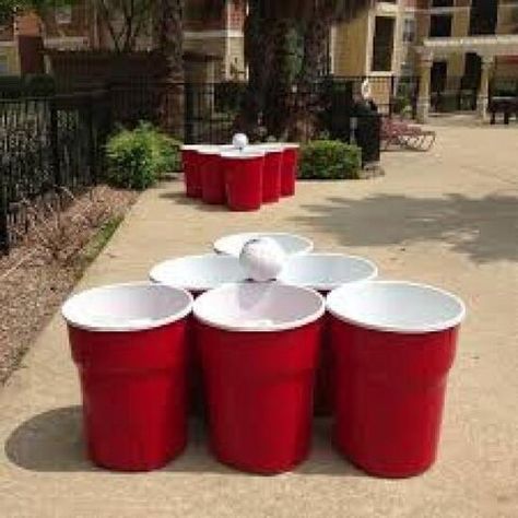 Wedding Drinking Games, Bbq Party Games, Yard Games Wedding, Drake Birthday, Giant Beer Pong, Wedding Beer Pong, Beer Pong Party, Beach Party Games, Backyard Party Games