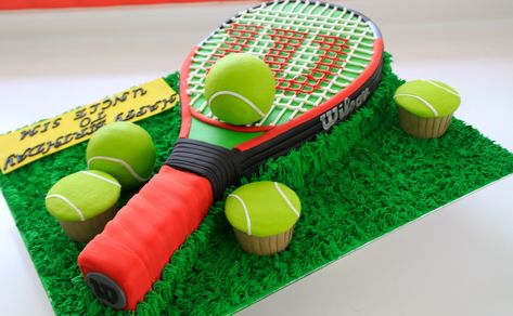 Impressive Sports Themed Cakes - Food Gallery Tennis Racquet Cake, Tennis Racket Cake, Tennis Birthday Party, Tennis Cake, Sports Themed Cakes, Tennis Birthday, Cake Templates, Sport Cakes, Ball Birthday