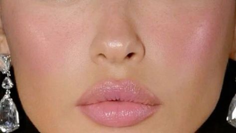 Hyper Feminine Makeup, Flirty Aesthetic, Pink Aura, Make Up Inspo, Pink Blush, Pink Princess, Pretty Makeup, Cute Makeup, Aesthetic Makeup