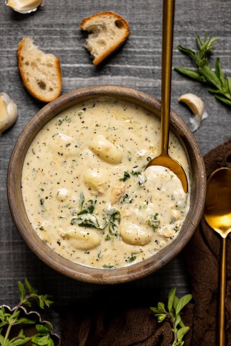 Creamy Garlic Chicken Gnocchi Soup Garlic Chicken Gnocchi, Chicken Gnocchi, Creamy Garlic Chicken, Chicken Gnocchi Soup, Gnocchi Soup, Soup Season, Creamy Garlic, Garlic Chicken, Sweet Tea