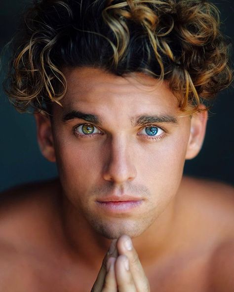 JAY ALVARREZ (@jayalvarrez) • Instagram photos and videos Heterochromia Eyes Men, Heterochromia Eyes, Jay Alvarrez, Strong Woman Tattoos, Beautiful Women Quotes, Handsome Men Quotes, Men Quotes Funny, Beautiful Tattoos For Women, Whiplash