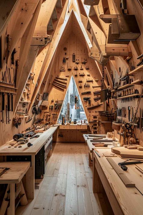 Japanese Garage Design, Shop Loft Ideas, Wood Workshop Ideas, Pallet Workshop, Japanese Cabin, Workshop Design Studio, Loft Design Ideas, Secret Rooms In Houses, Simple Wood Projects