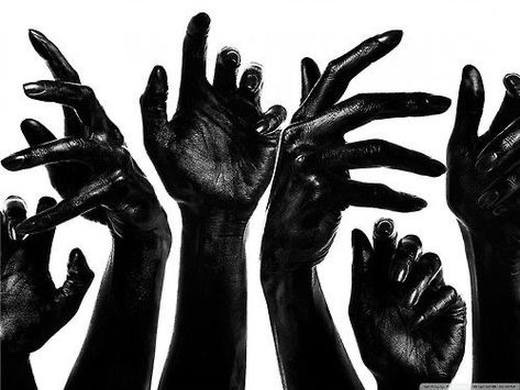 Hand References, Ulquiorra Cifer, Hand Photography, Hands In The Air, My Black Is Beautiful, Sport Video, Sport Art, Video Art, Black Hand