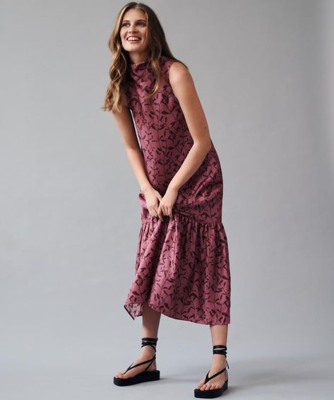 Silk Maxi Dresses, Neck Tie Dress, Pyjamas Silk, Winter Edit, Perfect Capsule Wardrobe, Silk Pyjamas, Rose Leaf, Dresses Linen, Tie Maxi Dress