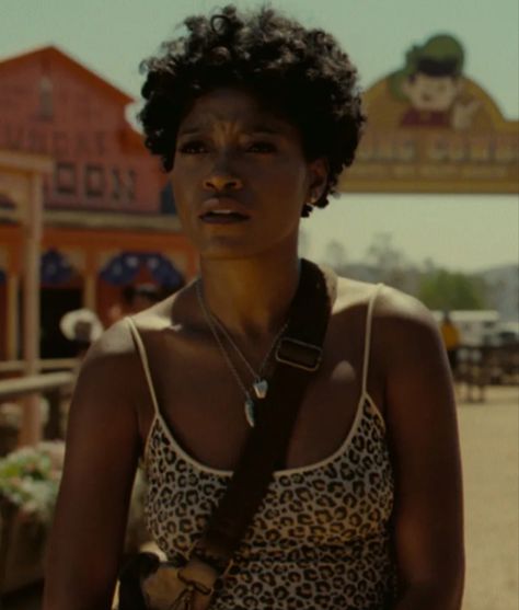 Emerald Nope, Black Movie Characters, Keke Palmer Icons, Black Actress Aesthetic, Black People Movies, Keke Palmer Nope, Black Beauty Movie, Nope Movie Keke Palmer, Old Black Movies