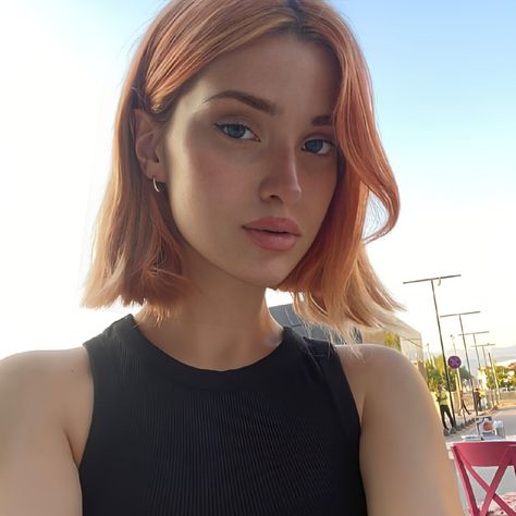 Apricot Hair, Ginger Hair Girl, Redhead Hair, Redhead Makeup, Girls With Red Hair, Bob Hair, Penteado Cabelo Curto, Hair Color And Cut, Sleek Hairstyles