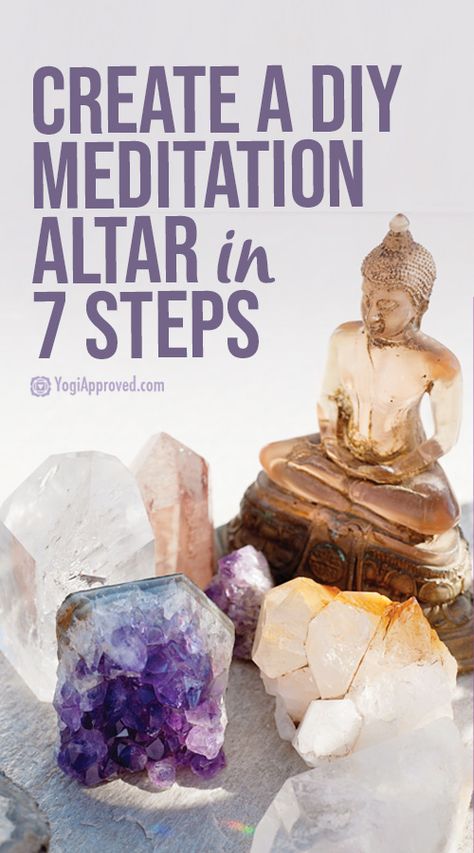 Mediation Alter Ideas, Yoga Altar Meditation Corner, Yoga Alter Ideas, Meditation Alter Ideas, Crystal Altar Ideas Inspiration, Meditation Table Ideas, Mediation Space Ideas, Diy Altar Ideas, Making An Altar At Home