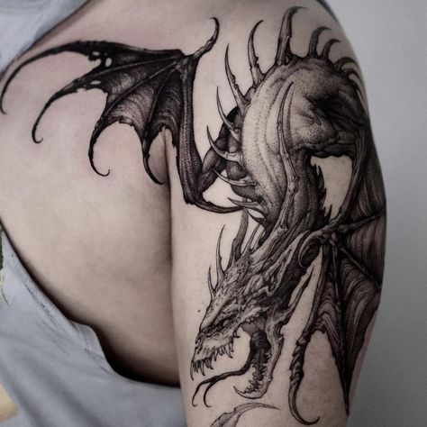 Realistic Tattoo Ideas, Dragon Medieval, Medieval Tattoo, Chinese Dragon Tattoos, Knight Tattoo, Samurai Tattoo Design, Insect Tattoo, Fantasy Tattoos, Creepy Tattoos