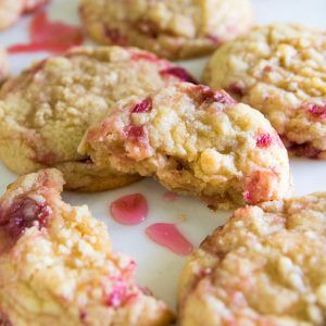 Roasted Rhubarb crumble cookies » The Hutch Oven Rhubarb Cookies, Crumble Cookie Recipe, Roasted Rhubarb, Crumble Cookies, Honey Cornbread, Rhubarb Desserts, Rhubarb Crumble, Rhubarb Recipes, Strawberry Rhubarb