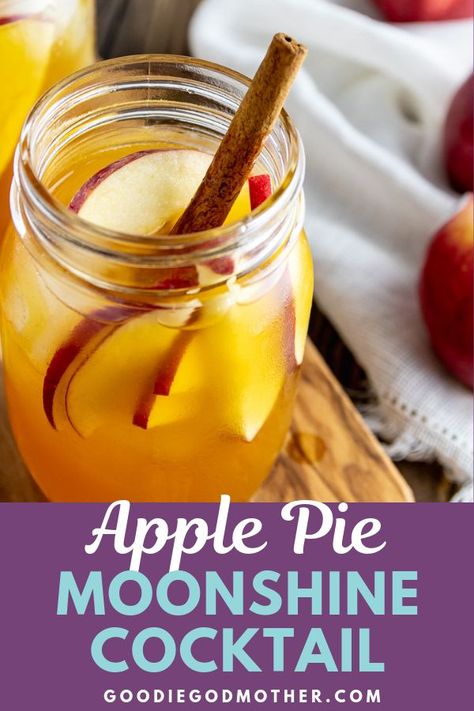 One of autumn's favorite desserts in a cocktail. This apple pie moonshine cocktail recipe tastes like apple pie a la mode! An alcohol recipe that you'll surely love.Great for a party or a drink by the bonfire. #happyhour #cocktail #falldrinks #mixology #moonshine #cocktailhour #fallwedding #signaturedrinkideas @goodiegodmother Apple Pie Moonshine Cocktail, Moonshine Drink Recipes, Apple Pie Moonshine Drinks, Cider Caramel, Moonshine Cocktails, Apple Pie Moonshine, Pie A La Mode, Caramel Vodka, Apple Cocktail