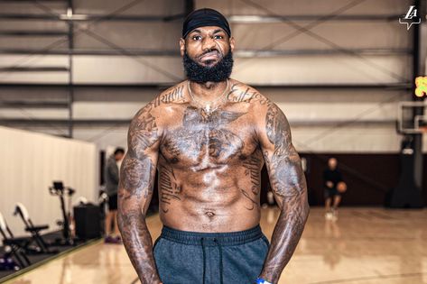 (4) Home / Twitter Lebron James Tattoos, Chest Tattoo With Meaning, James Lebron, Cactus Tattoo, King Lebron, Magic Tattoo, Chest Tattoo Men, Red Tattoos, Nba News