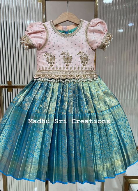 Langa Designs, Marriage Dresses, Baby Lehenga, Langa Blouse, Chiffon Blouses Designs, Handwork Blouse, Kids Indian Wear, Telugu Jokes, Pattu Pavadai