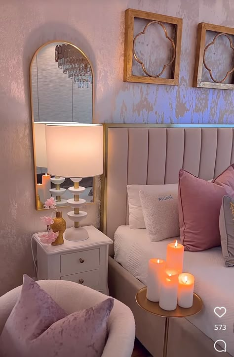 Pink Luxury Bedroom Aesthetic, Bridal Room Decorations, Bedroom Luxury Elegant Modern Pink, Girly Pink Bedroom Princesses, Fancy Bedroom Luxury Pink, Rich Girl Bedroom, Royal Bedroom Princesses Pink, Diy Room Decor For Teens, Bedroom Interior Design Luxury