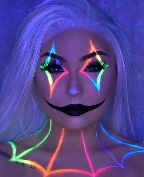 Beautiful Halloween Makeup, Cute Clown Makeup, Uv Makeup, Halloween Makeup Clown, Holloween Makeup, Creepy Halloween Makeup, Cute Halloween Makeup, Halloween Makeup Diy, Halloween Makeup Pretty