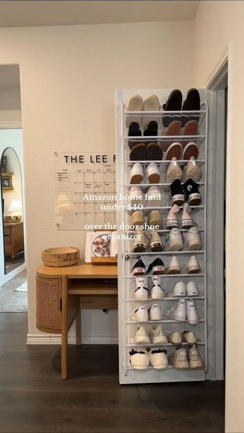 Interior Design Door Shoe Organizer Ideas, Shoe Organizer Ideas, Organizer Ideas, Door Shoe Organizer, Apartment Organization, Room Deco, Apartment Decor Inspiration, Closet Space, Home Office Organization