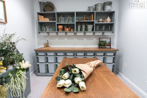 Florist Studio /Craft Studio The perfect solution for any craft or toy room using IKEA Trofast bins. Florist Shop Interior, Ikea Trofast Storage, Florist Studio, Flower Shop Decor, Flower Shop Design, Small Craft Rooms, Ikea Trofast, Floral Room, Flower Room