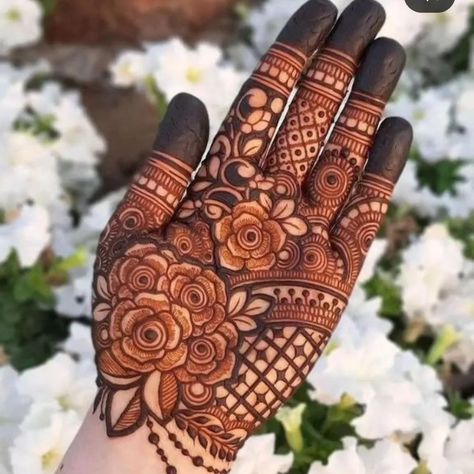 Simple Mehendi Design, Kashee's Mehndi Designs, Front Hand Mehndi Design, Simple Mehendi, Front Hand Mehndi, Mehedi Design, Simple Mehendi Designs, Hand Mehndi Design, Mehndi Design Pictures