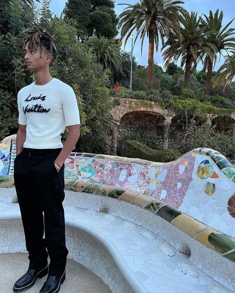 Jaden Smith Fashion, Book Guys, Luka Sabbat, Tana Mongeau, Style Outfits Men, Doctor Picture, Jaden Smith, Deep Thinking, Street Style Outfits Men