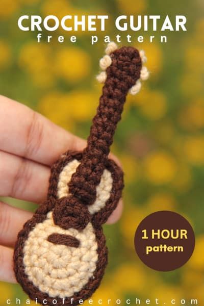 Crochet Guitar - Free Pattern - Chai Coffee Crochet Crochet Guitar Keychain, Crochet Guitar Pattern Free, Crochet Keychains For Men, Crochet Guitar Pattern, Crochet Guitar, Music Crochet, Crochet Music, Guitar Keychain, Friendship Bracelet Tutorial