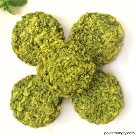 Super Green Falafel {Baked, Vegan, Grainfree} Falafel Vegan, Baked Burgers, Cheese Vegan, Baked Falafel, Free Power, Freeze Greens, Power Hungry, Baked Spaghetti, Vegan Eggs