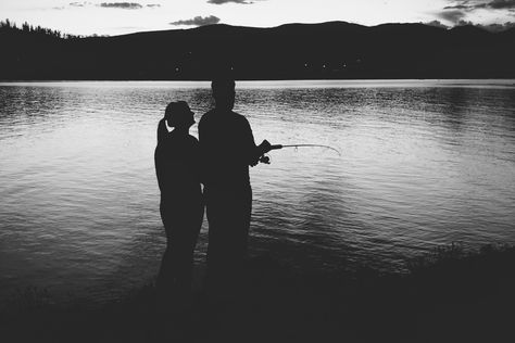 Fishing Relationship Goals, Fishing Couple Goals, Fishing Couple Pictures, Fishing Date, Country Couple Aesthetic, Couple Fishing, Butterflies Drawing, Fishing Couples, Devney Perry