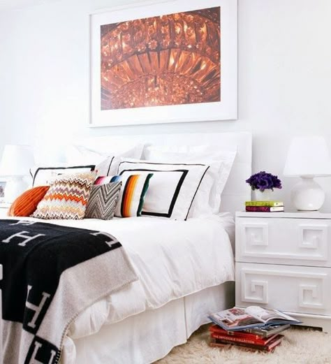 Hermes Bedroom, Modern White Bedside Table, Old Hollywood Decor, Hollywood Decor, Hermes Blanket, Pillows Bedroom, Luxury Bedrooms, Missoni Home, White Bed