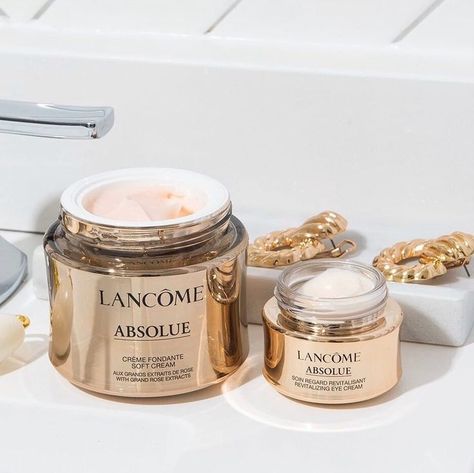 Lancome Absolue Soft Cream, Eyecream Skincare, Lancome Skincare, Lancome Absolue, Skin Facial, Hair Care Products Professional, Lancome Makeup, Body Moisturizers, Fresh Skin