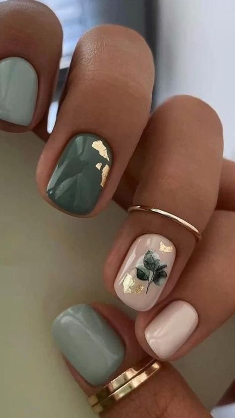 Beautiful Nail Polish, Short Gel Nails, Stylish Nails Designs, Highlights Hair, Work Nails, Aesthetic Green, Cute Gel Nails, Hair Color Ideas For Brunettes, Bride Nails