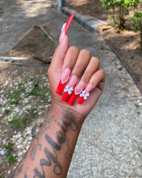 Gel Tip Press ons💅🏽 Link in the bio. #pressonnails Red Long Nails, Nails Valentines Day, Red French Tip, 20th Bday, Long Red Nails, Glitter French Tips, French Tip Press On Nails, Nails Valentines, Valentines Day Nails