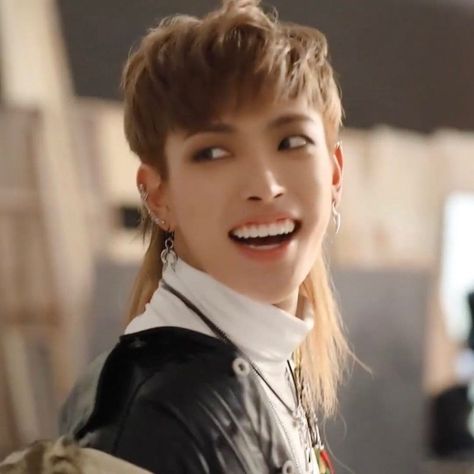 Hongjoong Mullet, Ateez Cute Pics, Blue Korean, Mullet Haircut, Oh Captain My Captain, Hong Joong, Hongjoong Ateez, Captain My Captain, Rawr Xd