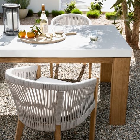 Modern Outdoor Dining, Sculptural Chair, Garden Wallpaper, Florida House, Outdoor Dining Furniture, Teak Outdoor, Club Chair, Chair Cushion, Patio Area