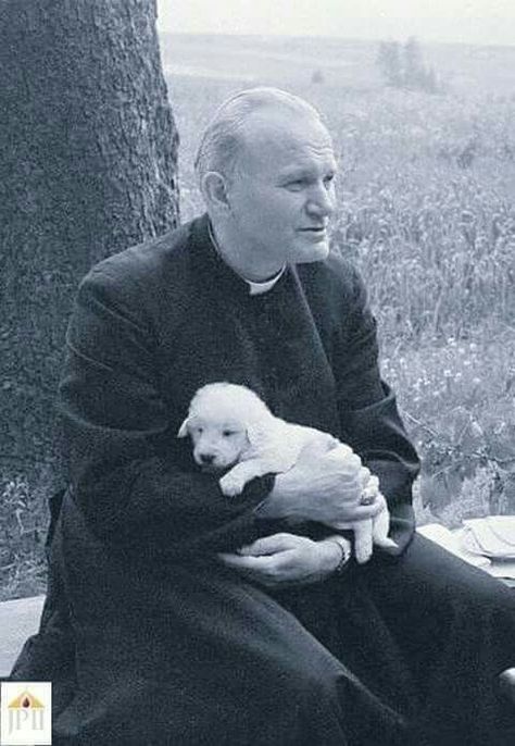 Saint John Paul II with a puppy. Pope Saint John Paul Ii, San Juan Pablo Ii, St John Paul Ii, Pope John Paul Ii, Saint Quotes, John Paul Ii, Pope John, Jesus Christus, Papa Francisco