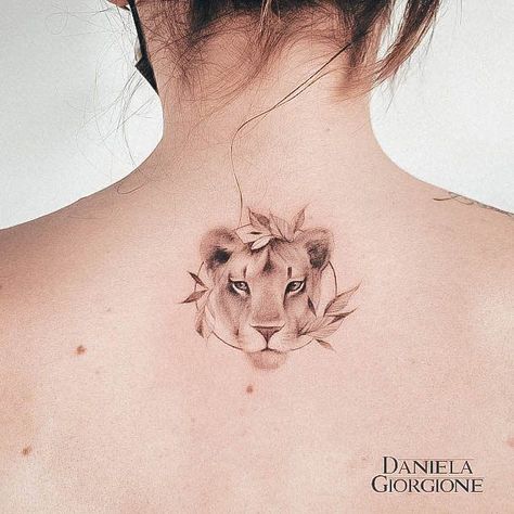 Tatoos Cat, Small Lion Tattoo For Women, Lion Female, Simple Lion Tattoo, Lioness Tattoo Design, Female Lion Tattoo, Small Lion Tattoo, Lioness Tattoo, Upper Back Tattoos