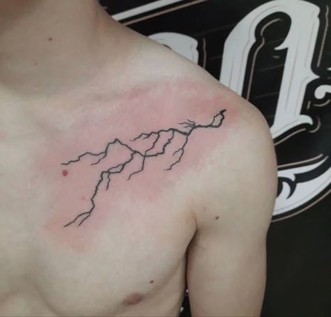 Small Words Tattoos Men, Side Tattoos For Men Ribs Design, Lightning Collarbone Tattoo, Lightning Tattoo Ideas, Lightning Tattoos, Rib Tattoos For Guys, Clavicle Tattoo, Lightning Tattoo, Planet Tattoos